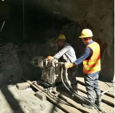 神池水下抗分散灌浆料特点 水下不分散注浆料介绍