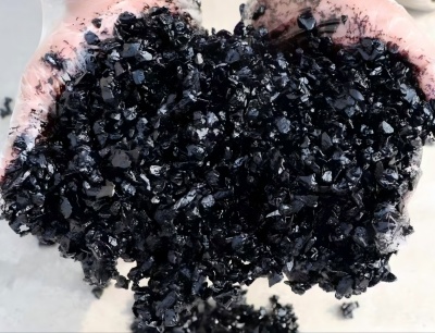 神池沥青冷补料（沥青砂）的优势特点与施工流程解析